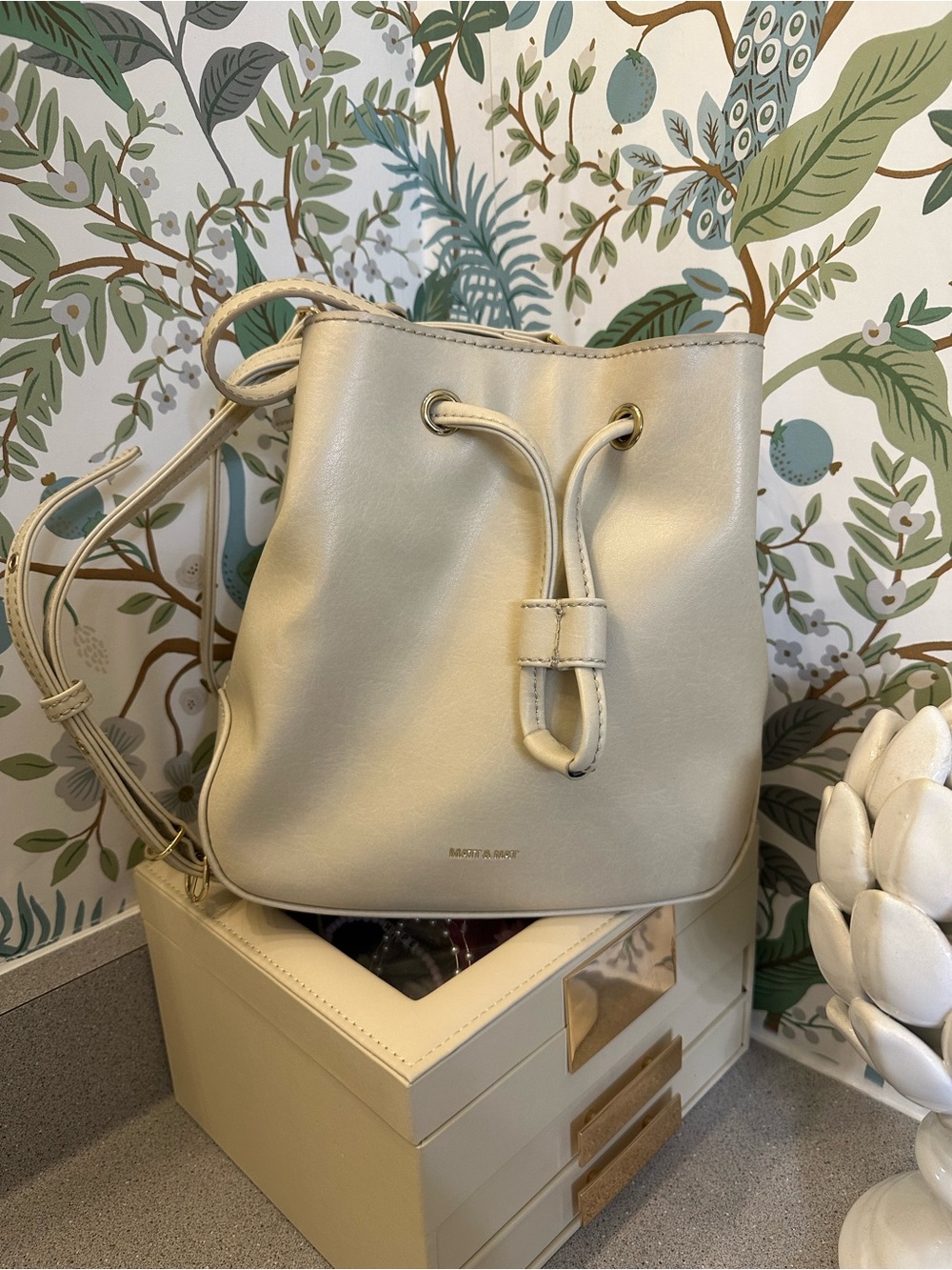 Matt & Nat Cream Drawstring Bucket Shoulder Bag